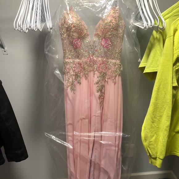 Prom dress - Picture 4 of 6